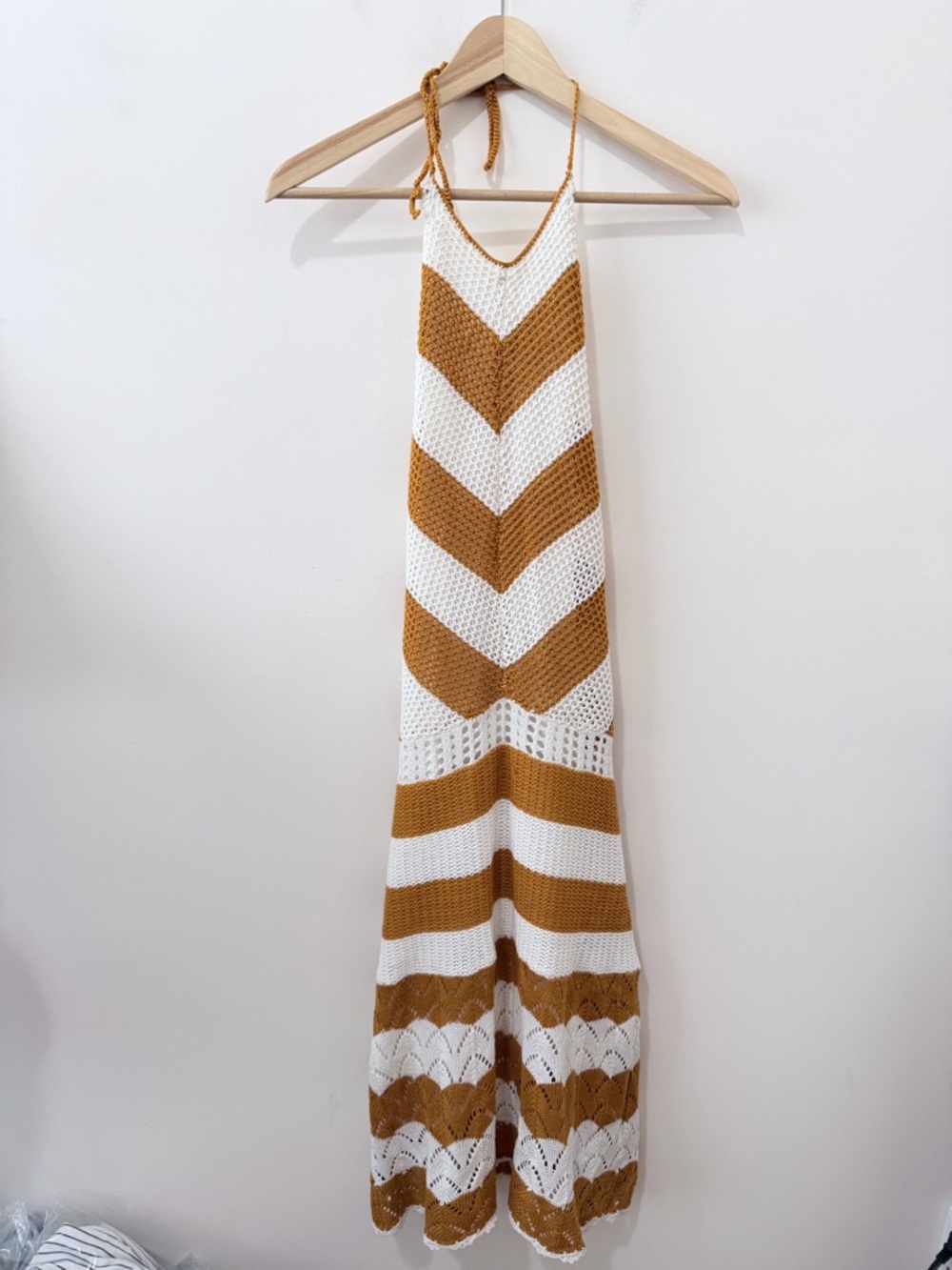 BCBG generation Crochet Knit Striped Halter Dress Boho Coastal Retro Chevron S - Picture 2 of 9
